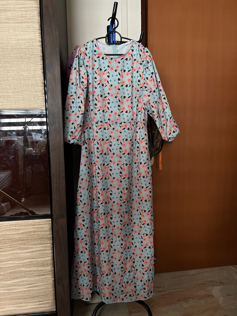 mint green dress floral