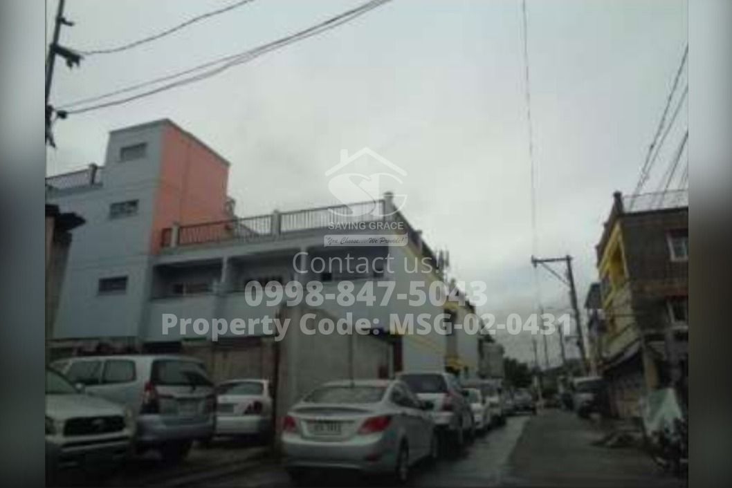 MSG020431 FORECLOSED 2 adjacent residential lot with two 3door