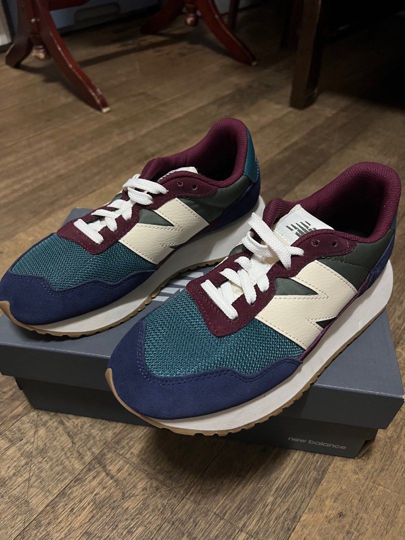New Balance 237, Women's Fashion, Footwear, Sneakers on Carousell