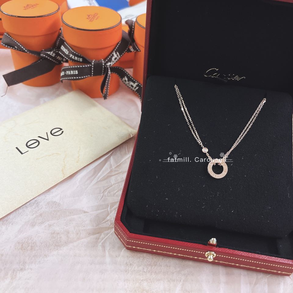 Cartier love necklace 2 diamonds 2025 review