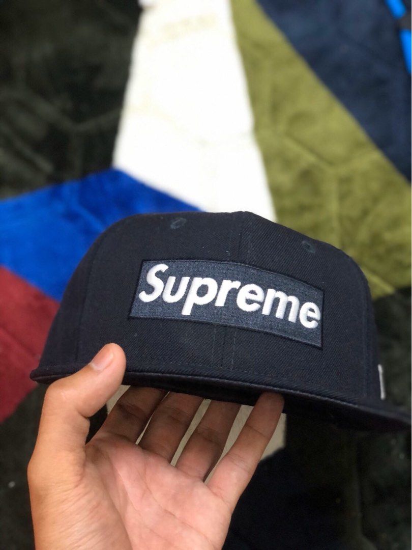 Supreme New Era Gradient Box Logo Black