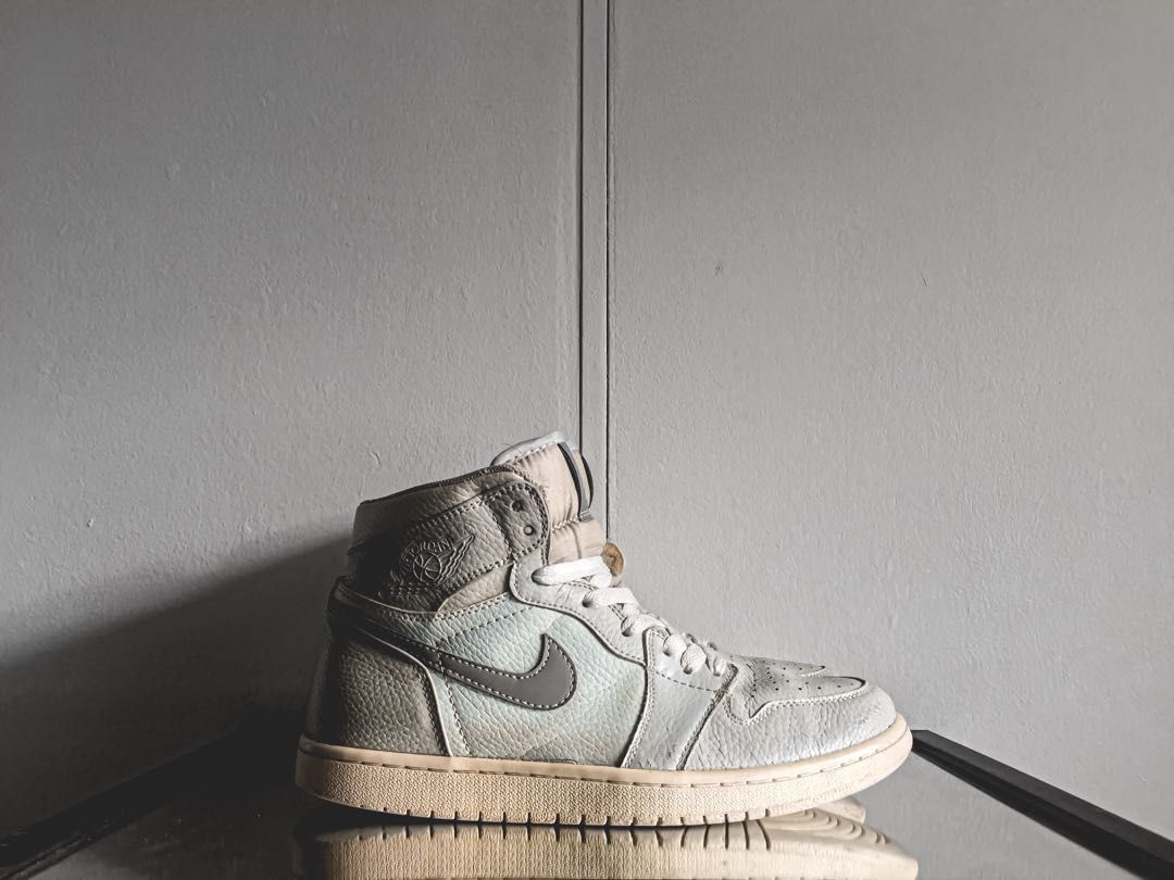 jordan 1 mid light wolf grey