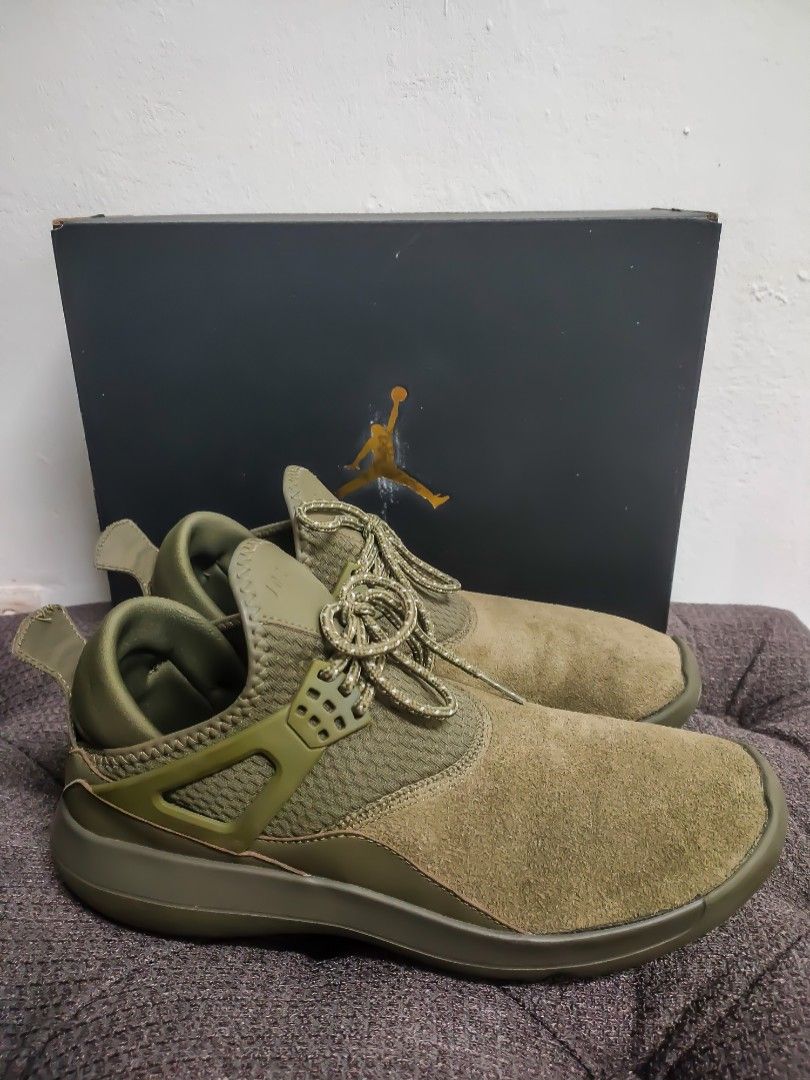 Jordan fly 89 olive deals