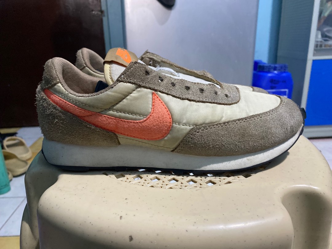 nike day break orange