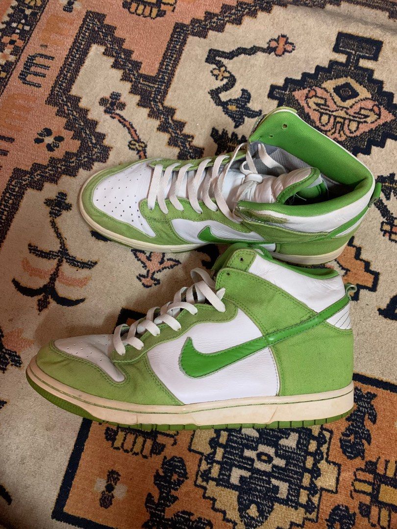 Cheap nike top dunks 2011