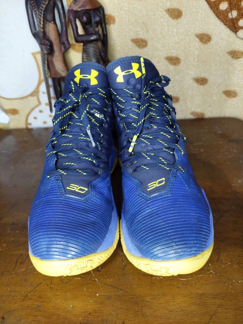 Stephen curry shoes 2.5 for sale 2024 women