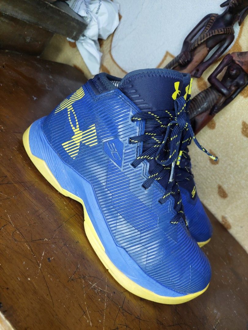 Stephen curry shoes discount 2.5 shoes women