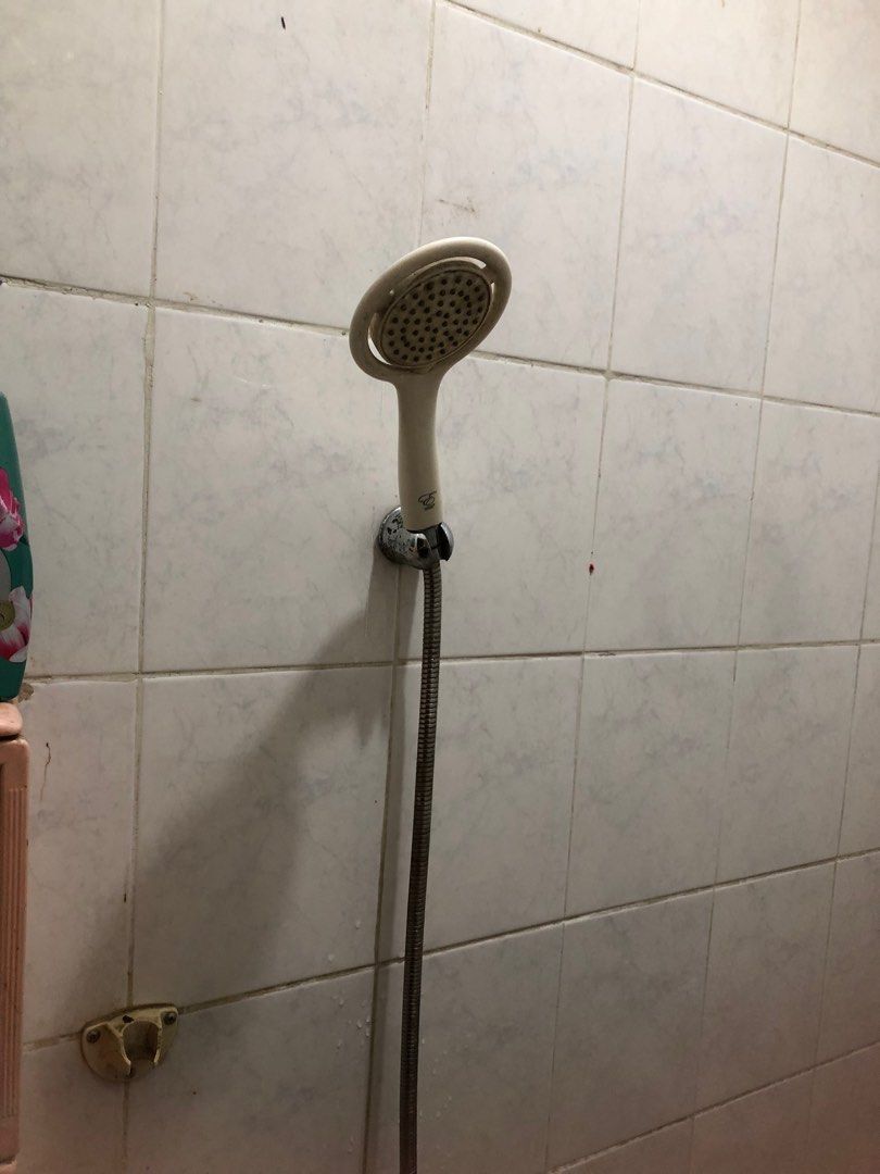 Paket lengkap shower, kran wudhu dan jet shower closet, Barang Yang