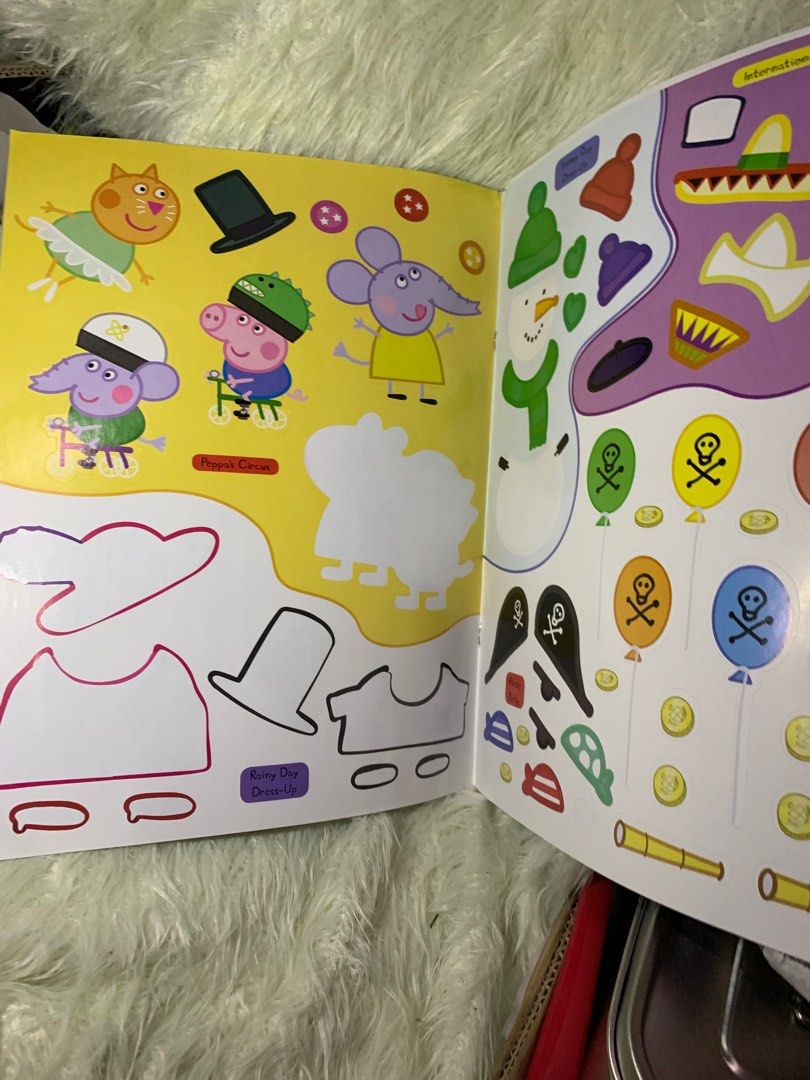 Peppa Pig Sticker Book, Hobbies & Toys, Books & Magazines, Children's ...