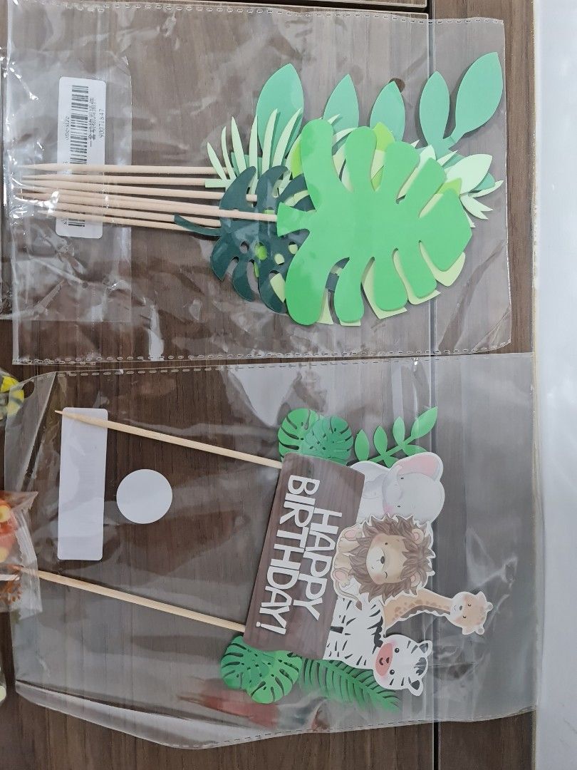 Safari Cake and Cupcake Toppers, Hobbies & Toys, Stationery & Craft