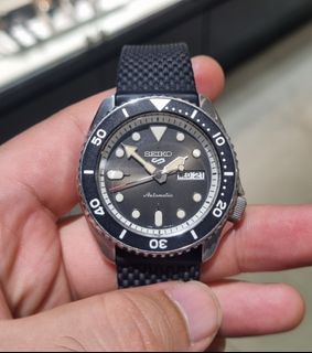 (Category: ) located in . Submitted by zerodough (Listing ID 1204482408, Image 1). Description: .