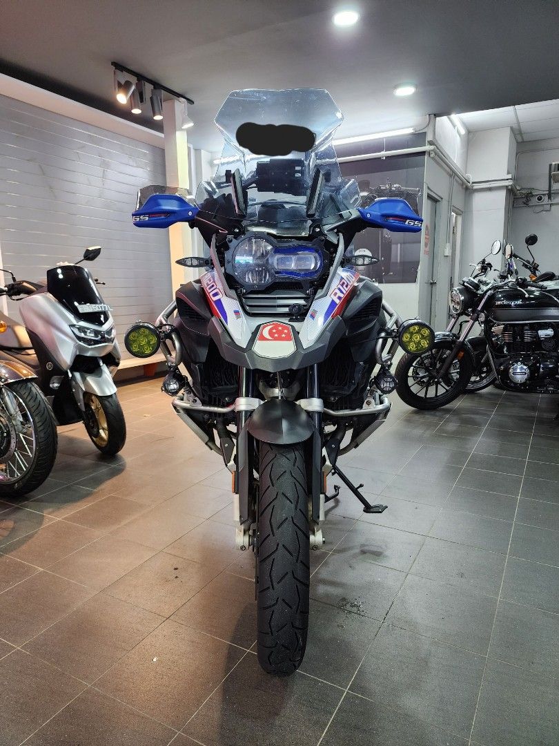 bmw adv 1250