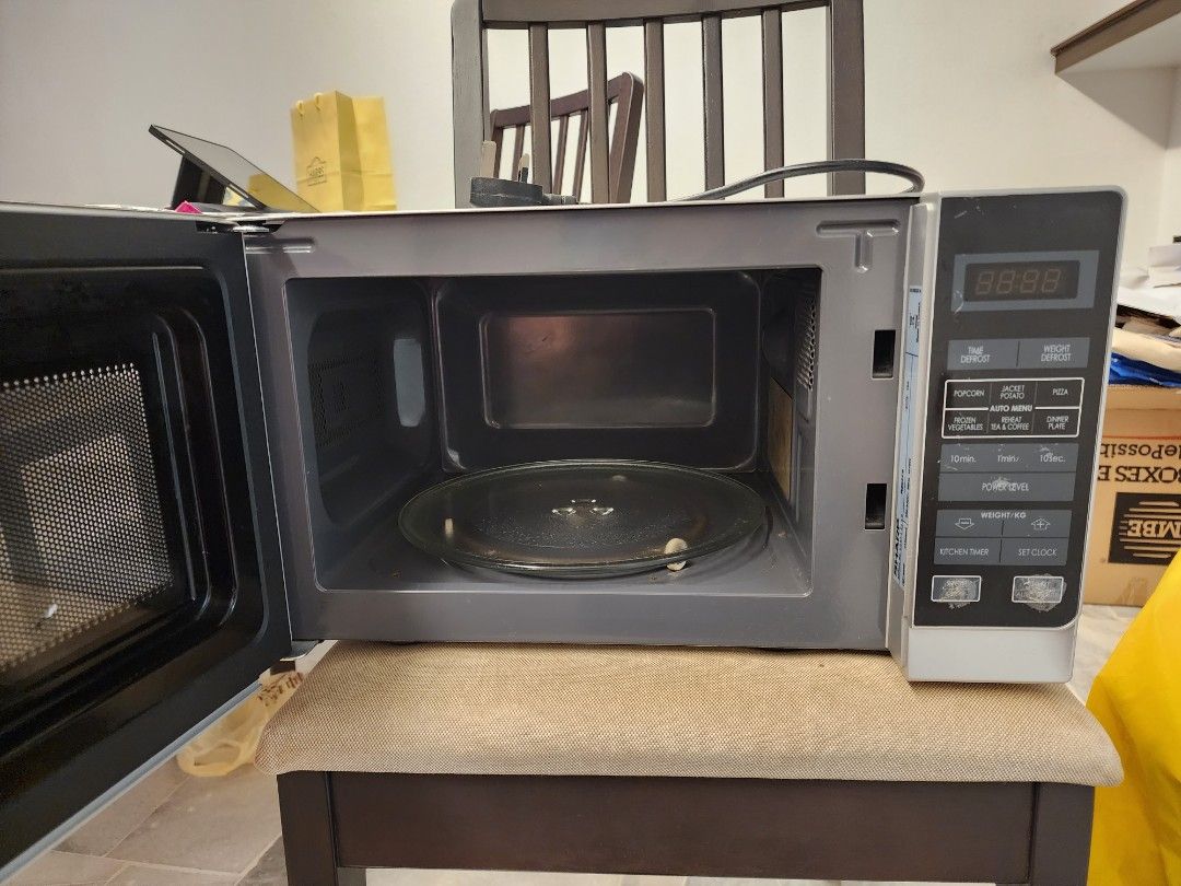 Sharp R202ZS Microwave Oven, TV & Home Appliances, Kitchen Appliances