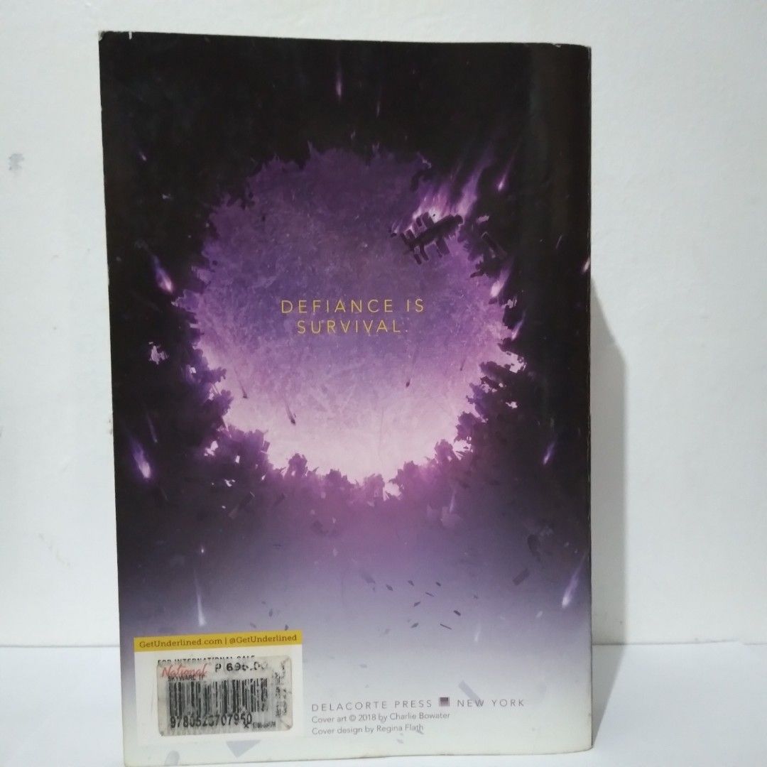 Skyward by Brandon Sanderson (Skyward Series 1), Hobbies & Toys, Books