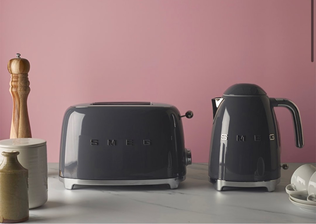 Smeg kettle (1.7L) and toaster Slate Grey, TV & Home Appliances, Kitchen Appliances, Ovens