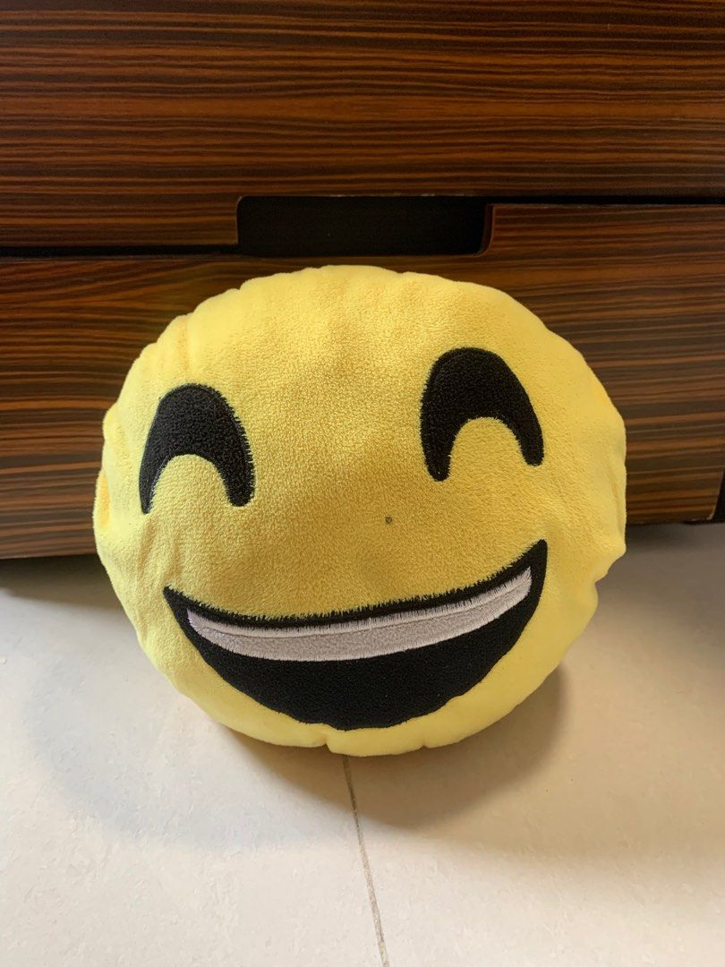 smiley face stuffed toys