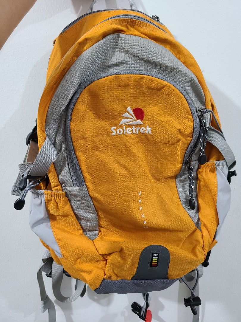 Hiking clearance bag sulit