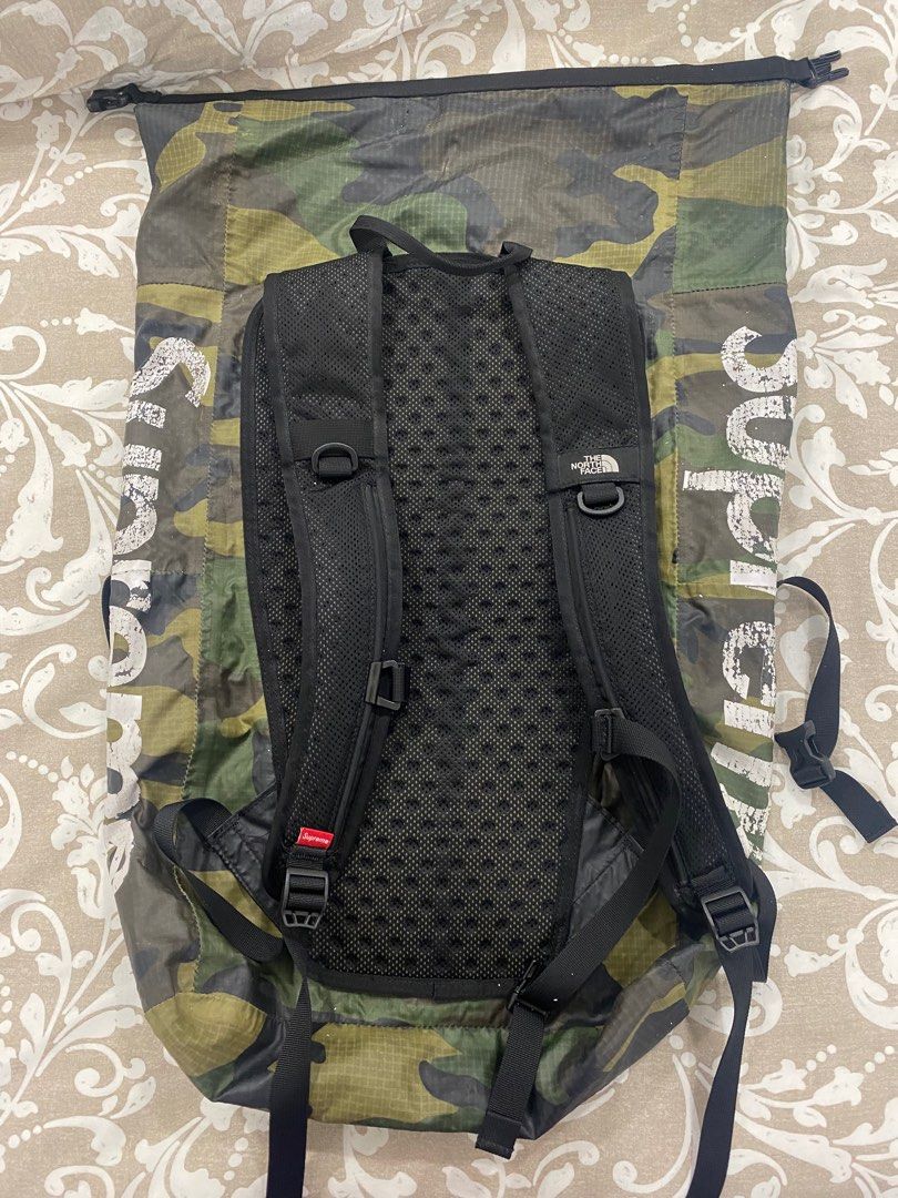 Supreme the north face sale waterproof backpack woodland camo