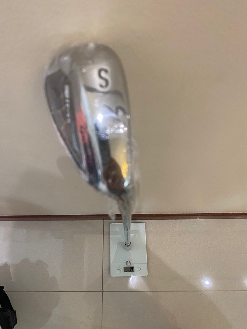 Taylormade Sim2 Max Sand wedge Steel shaft R flex KBS Max XT shaft