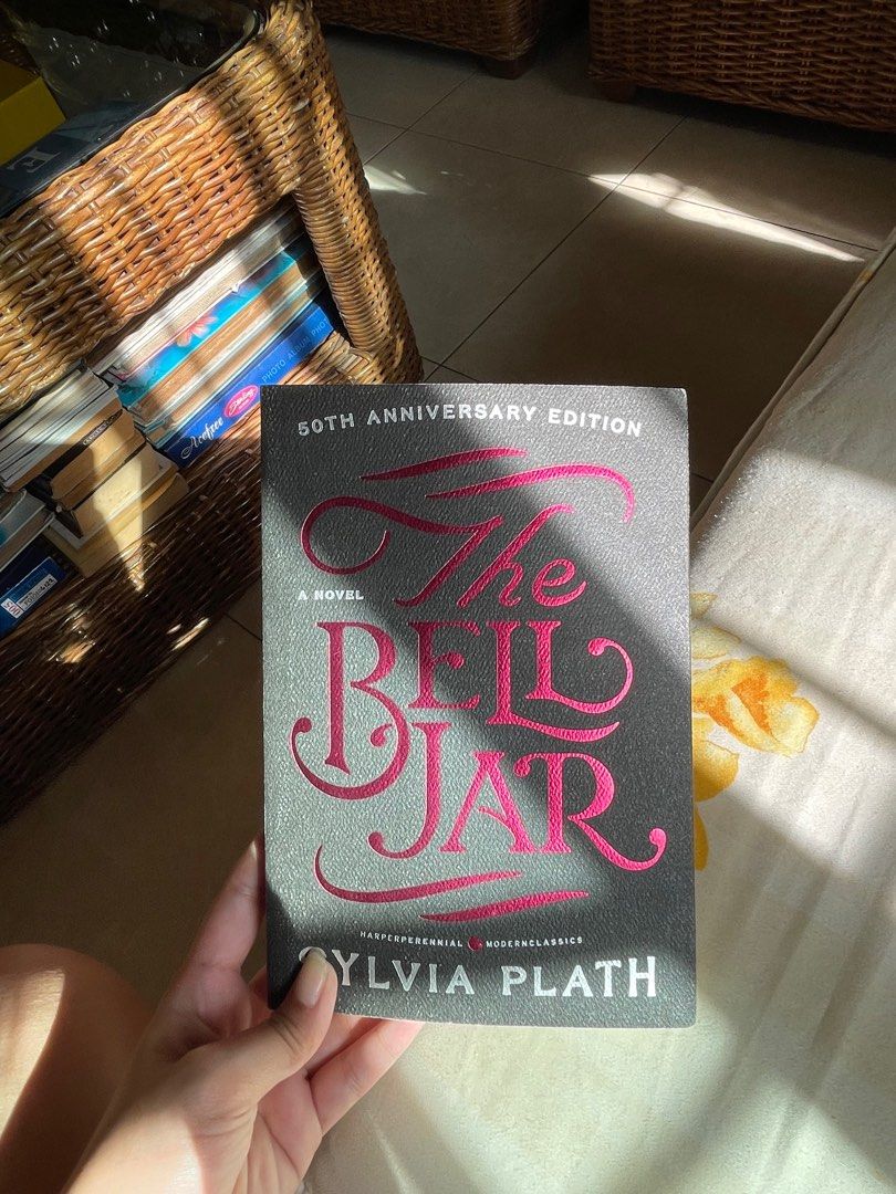 Every Woman Should Read “The Bell Jar”, by Olivia Hope