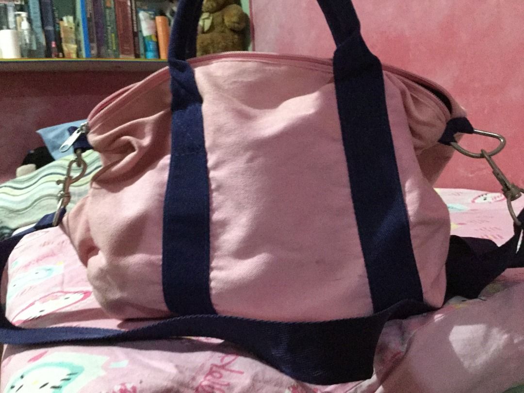 tom hilfiger mini duffle bag in pink, Women's Fashion, Bags & Wallets