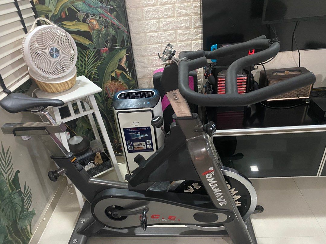 Tomahawk best sale fitness bike