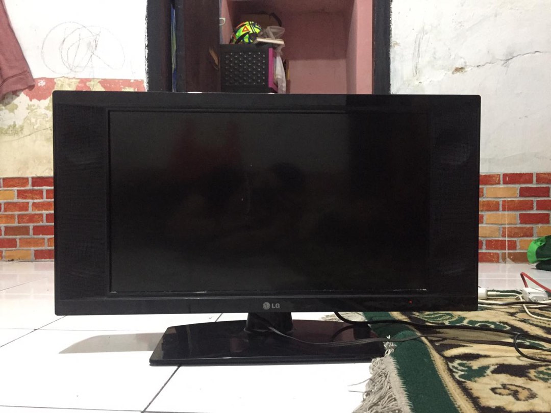 tv lg 21 inch, Elektronik, TV & Perlengkapan Hiburan di Carousell