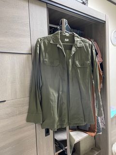 Uniqlo 軍綠色 男版 襯衫 日系