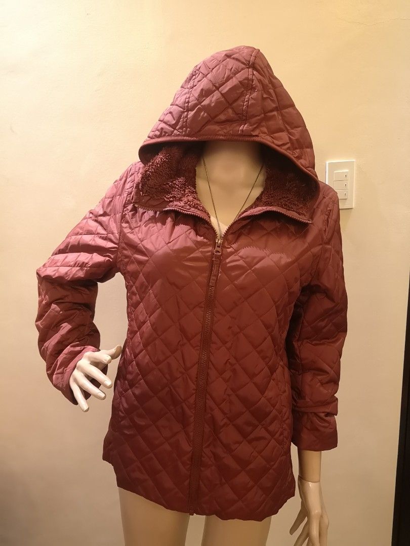 Uniqlo Women s Pile Lined Fleece Quilted Parka Winter Jacket Coat Women s Fashion Coats Jackets and Outerwear on Carousell