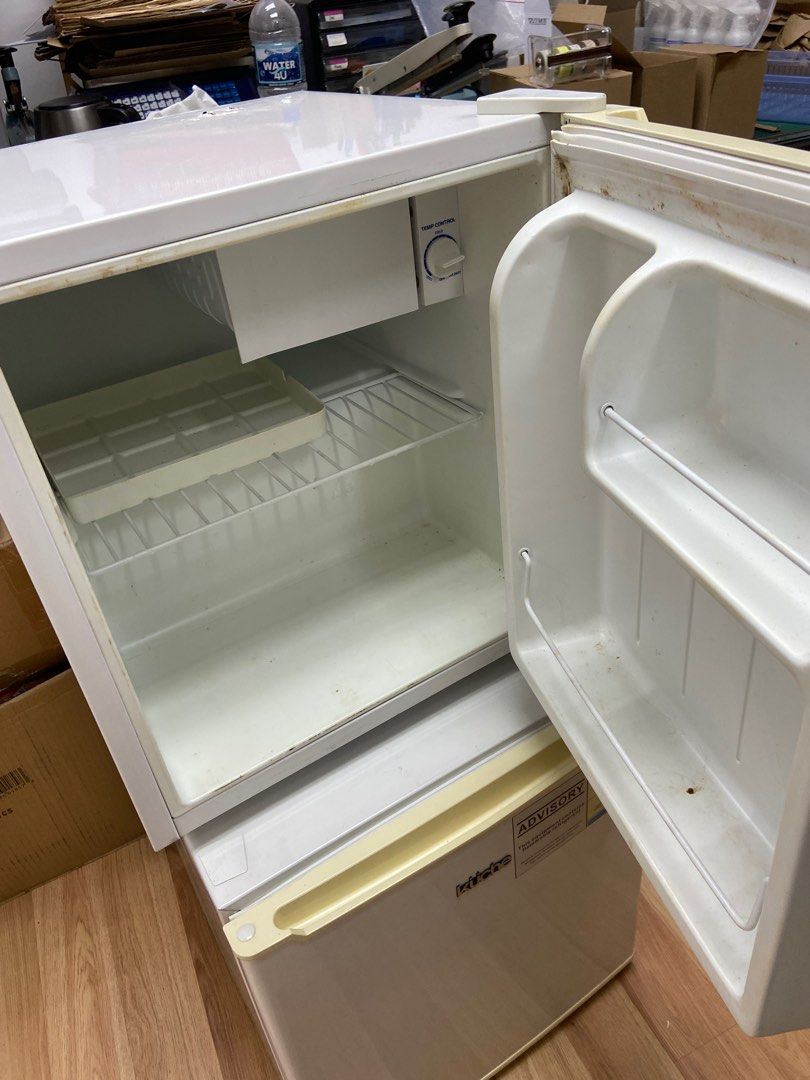 Used bar fridge new arrivals