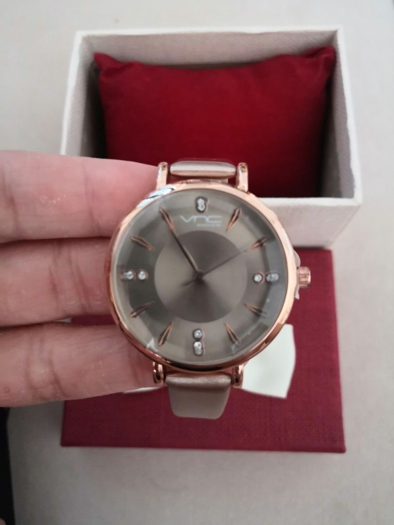 VNC Watch, Women's Fashion, Watches & Accessories, Watches on Carousell