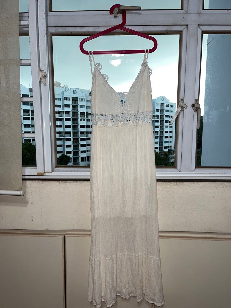White flowy chiffon dress sale