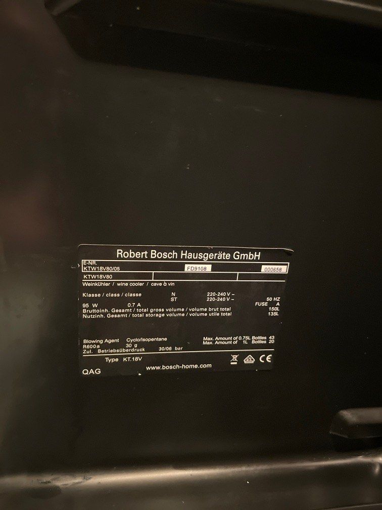 Wine Chiller Bosch Gray, TV & Home Appliances, Kitchen Appliances