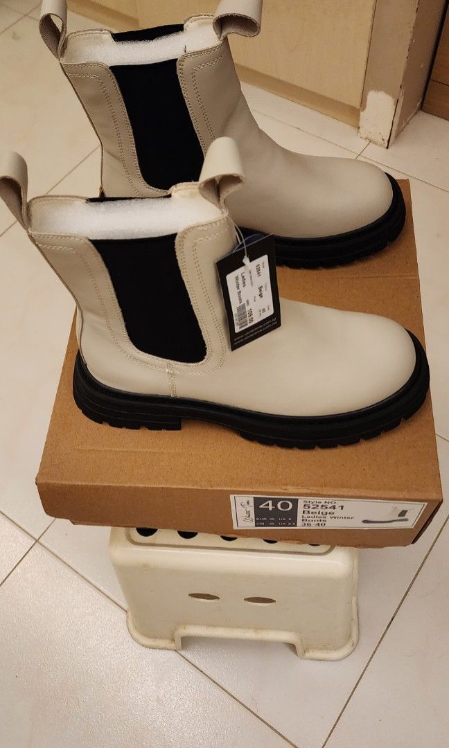 New ladies boot discount
