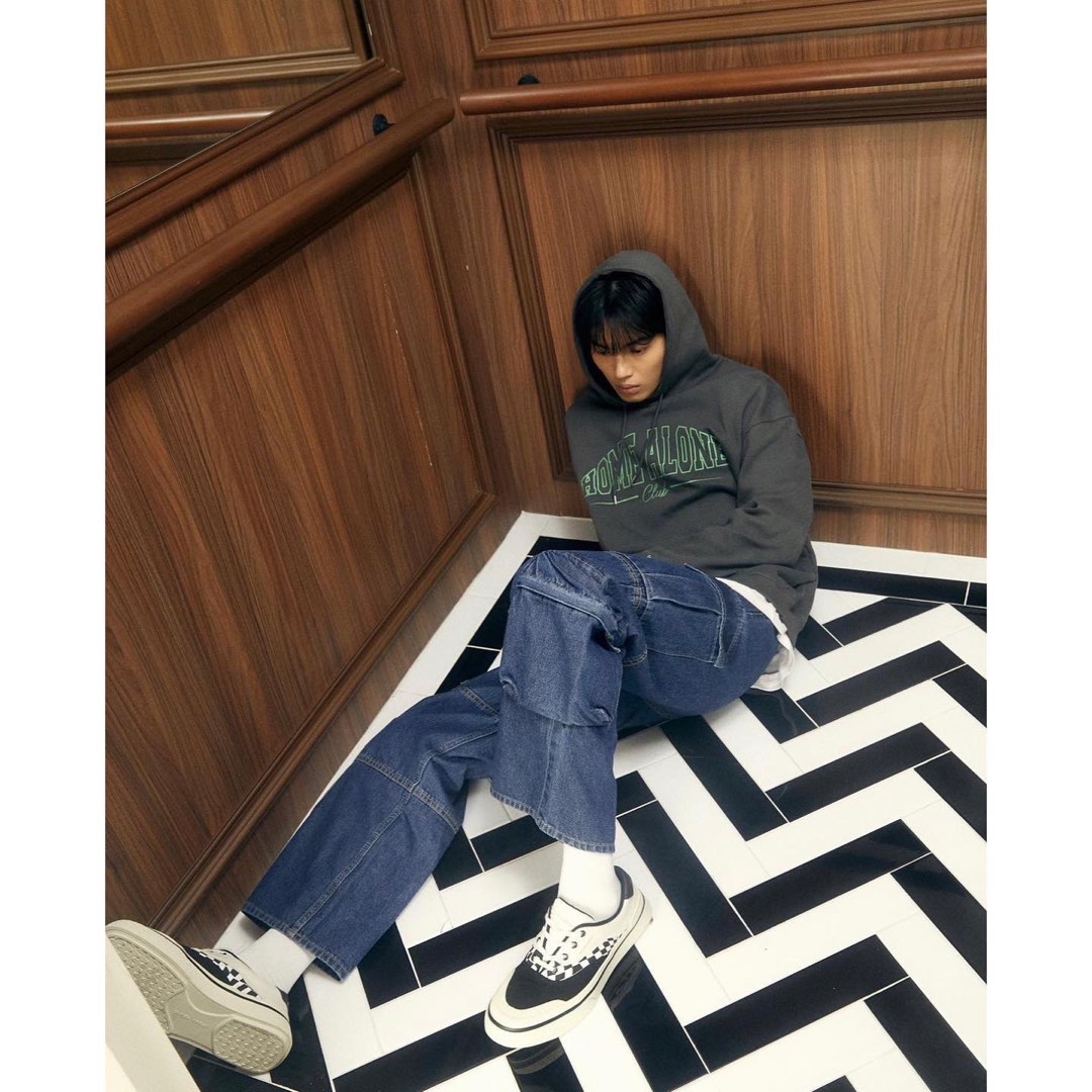 定番のお歳暮＆冬ギフト Win仔既VELENCE💚 HOME ALONE CLUB COLLECTION Hoodie/ Sweater その他