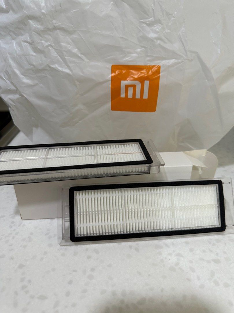 XiaoMi Roborock filter pack (2 pieces), Hobbies & Toys, Stationery