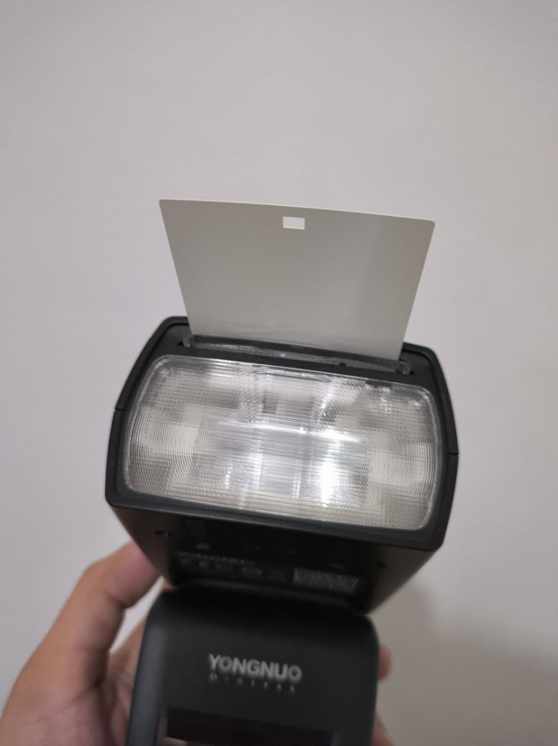 Yongnuo Speedlite Flash Set Yn660 Photography Photography Accessories Flashes On Carousell 9476