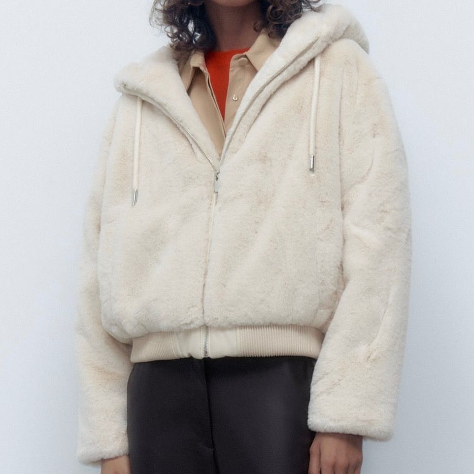 Fur jacket zara best sale woman