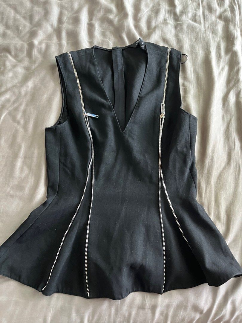 Zip Plain Top
