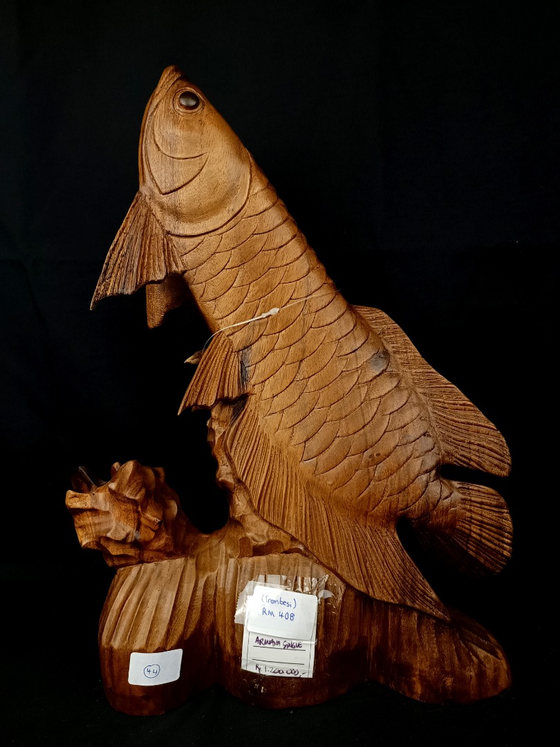 木雕金龙鱼-高15寸