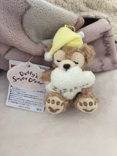 正版東京迪士尼購入達菲小吊飾💗