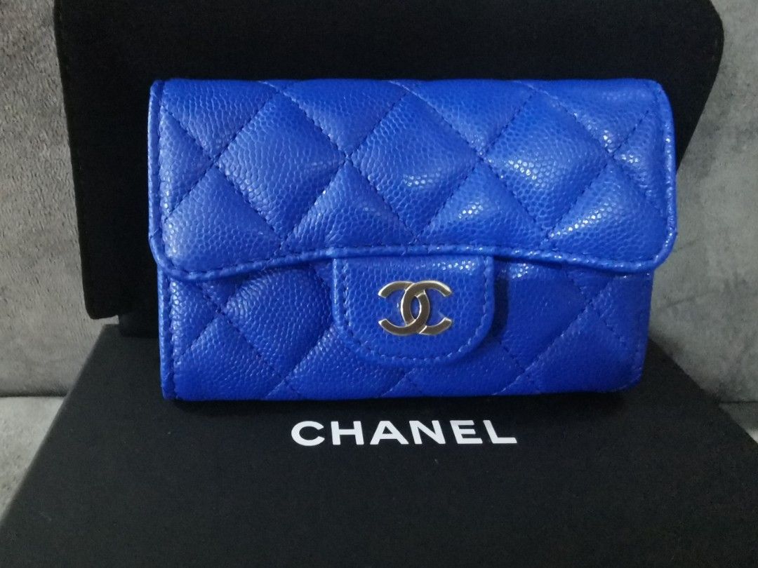 🧨 NEAR RETAIL 🧨Brand New with Box Chanel Pouch Cardholder in Blue 2,  Luxury, Bags & Wallets on Carousell