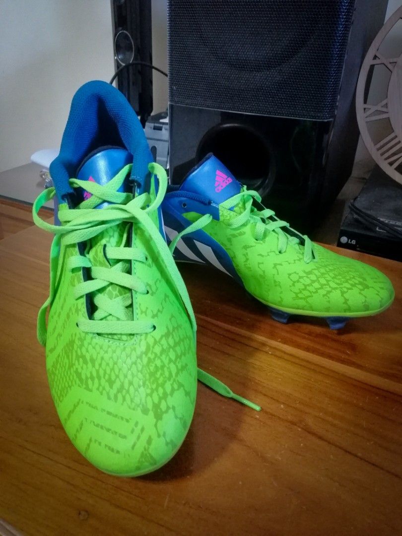 ADIDAS FOOTBALL SHOES, Everything Else, Looking For on Carousell