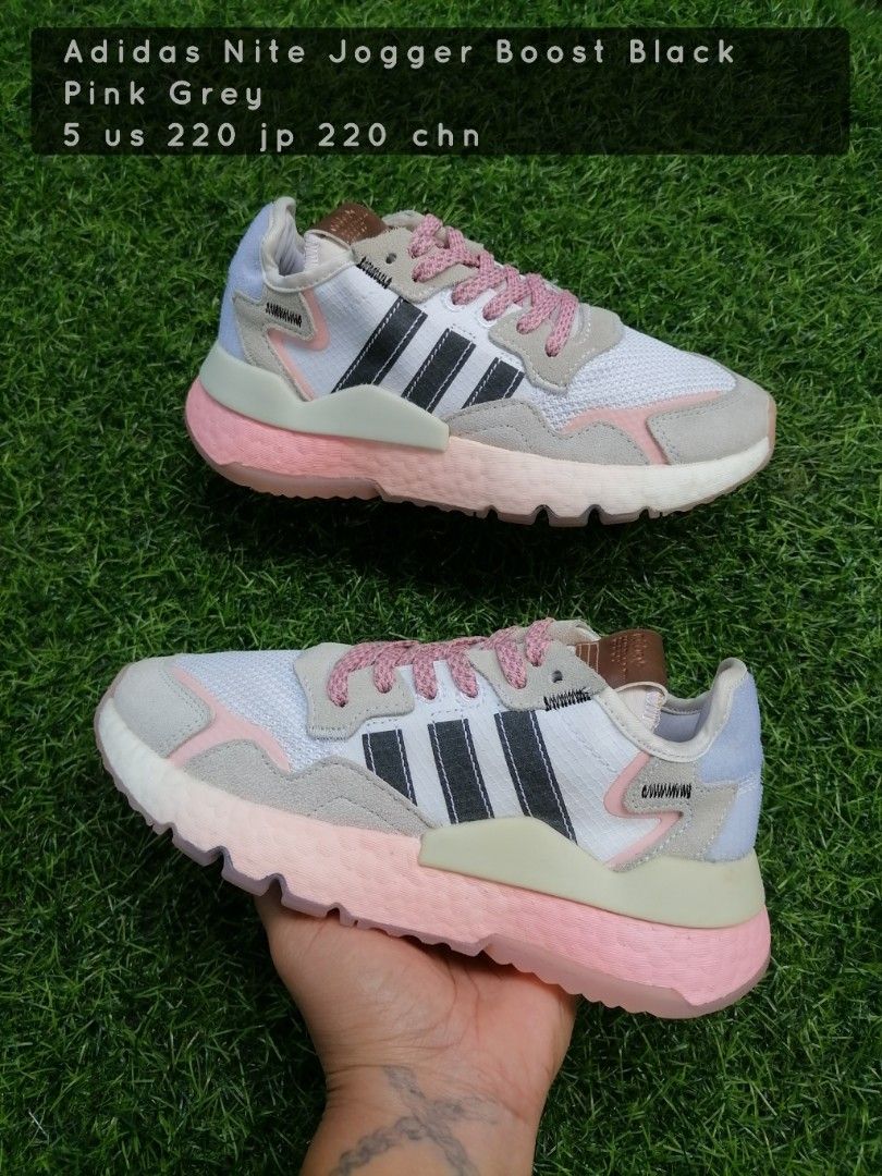 Adidas nite best sale jogger black pink