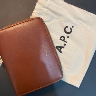 APC Paris Ella bag, Luxury, Bags & Wallets on Carousell