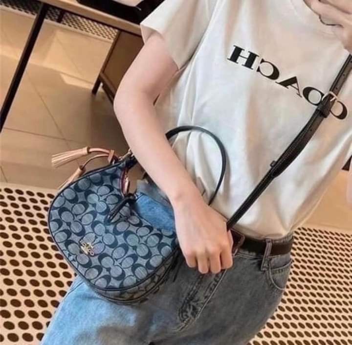 Authentic Coach Sling bag new price, Women's Fashion, Bags & Wallets,  Cross-body Bags on Carousell