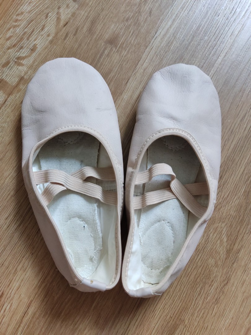 Ballet shoes used, Babies & Kids, Babies & Kids Fashion on Carousell