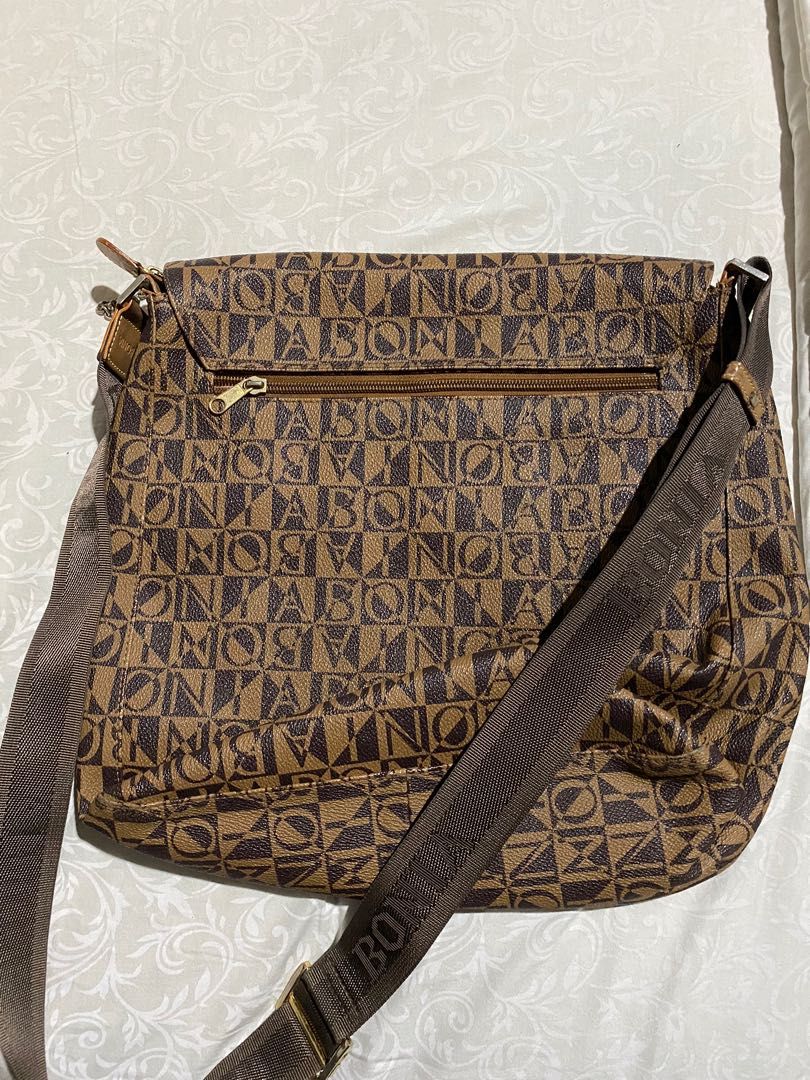 BONIA ORIGINAL SLING BAG TAS SELEMPANG PRIA, Barang Mewah, Tas