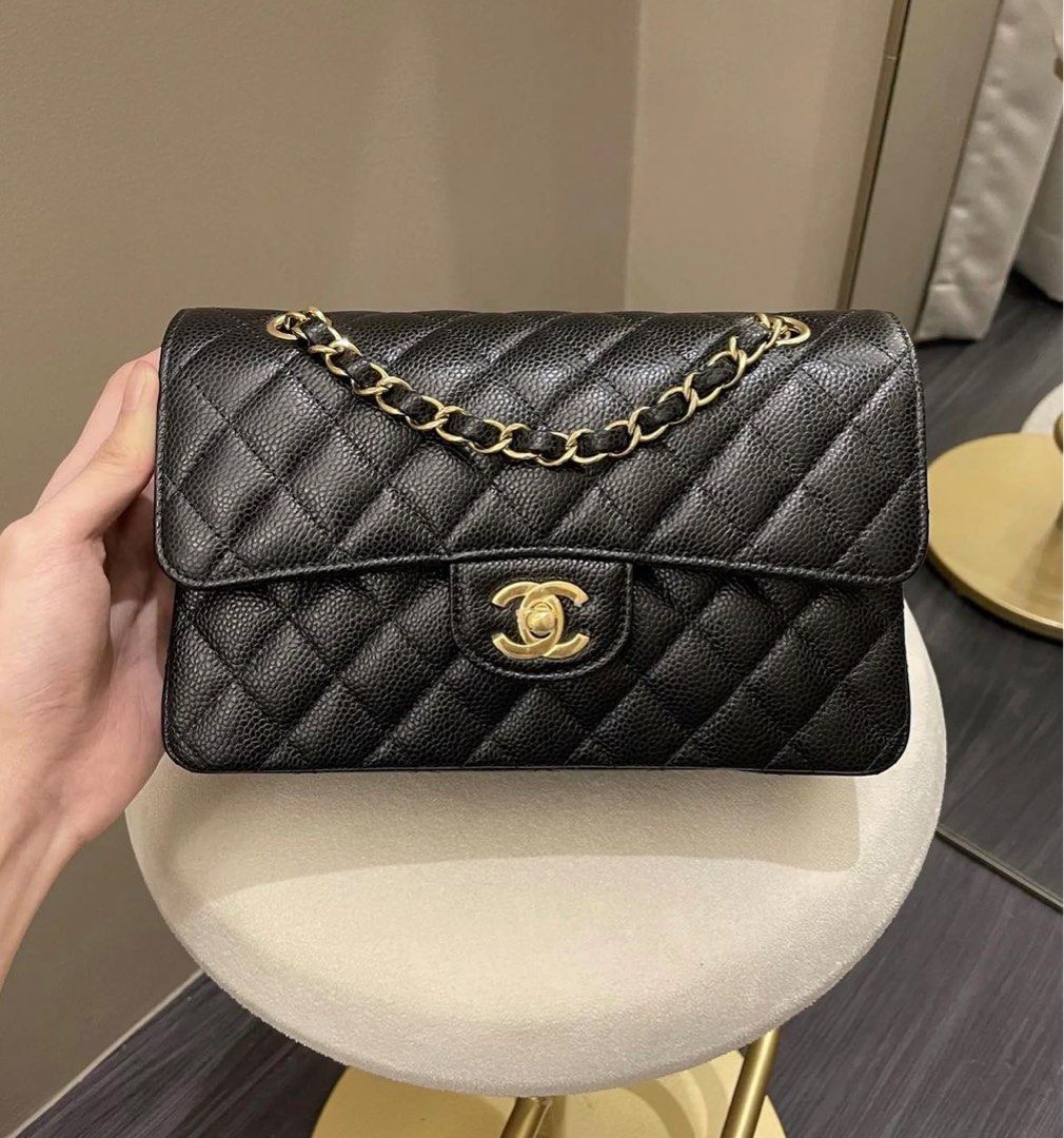 BRAND NEW Chanel Small Classic Flap Bag in Black Caviar with GHW