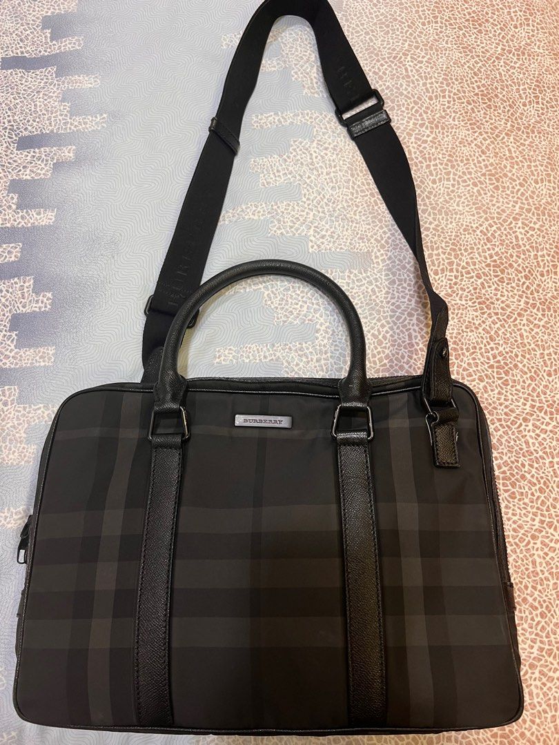 Burberry laptop Bag, Luxury, Bags & Wallets on Carousell